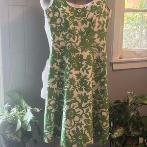 Donna Ricco White and Green Floral Midi Dress